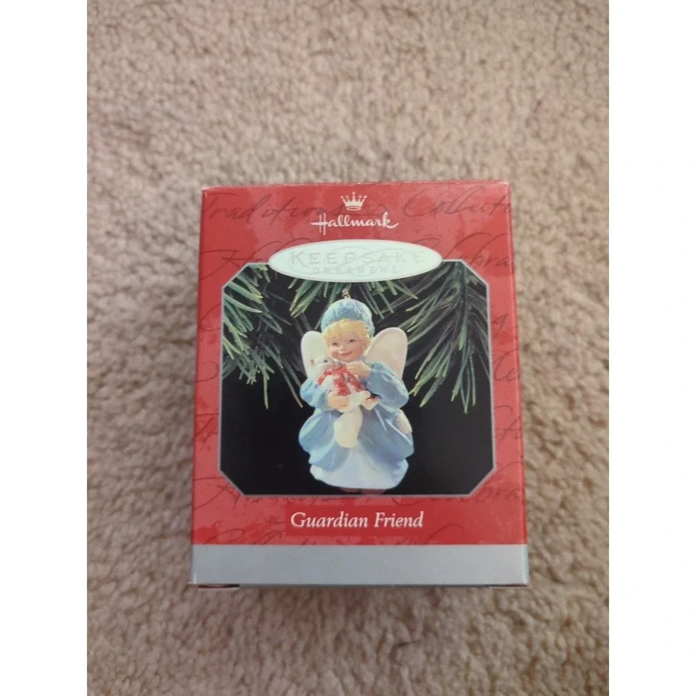 Hallmark Keepsake Ornament 1998 Guardian Friend Angel with White Cat Orig Box‎